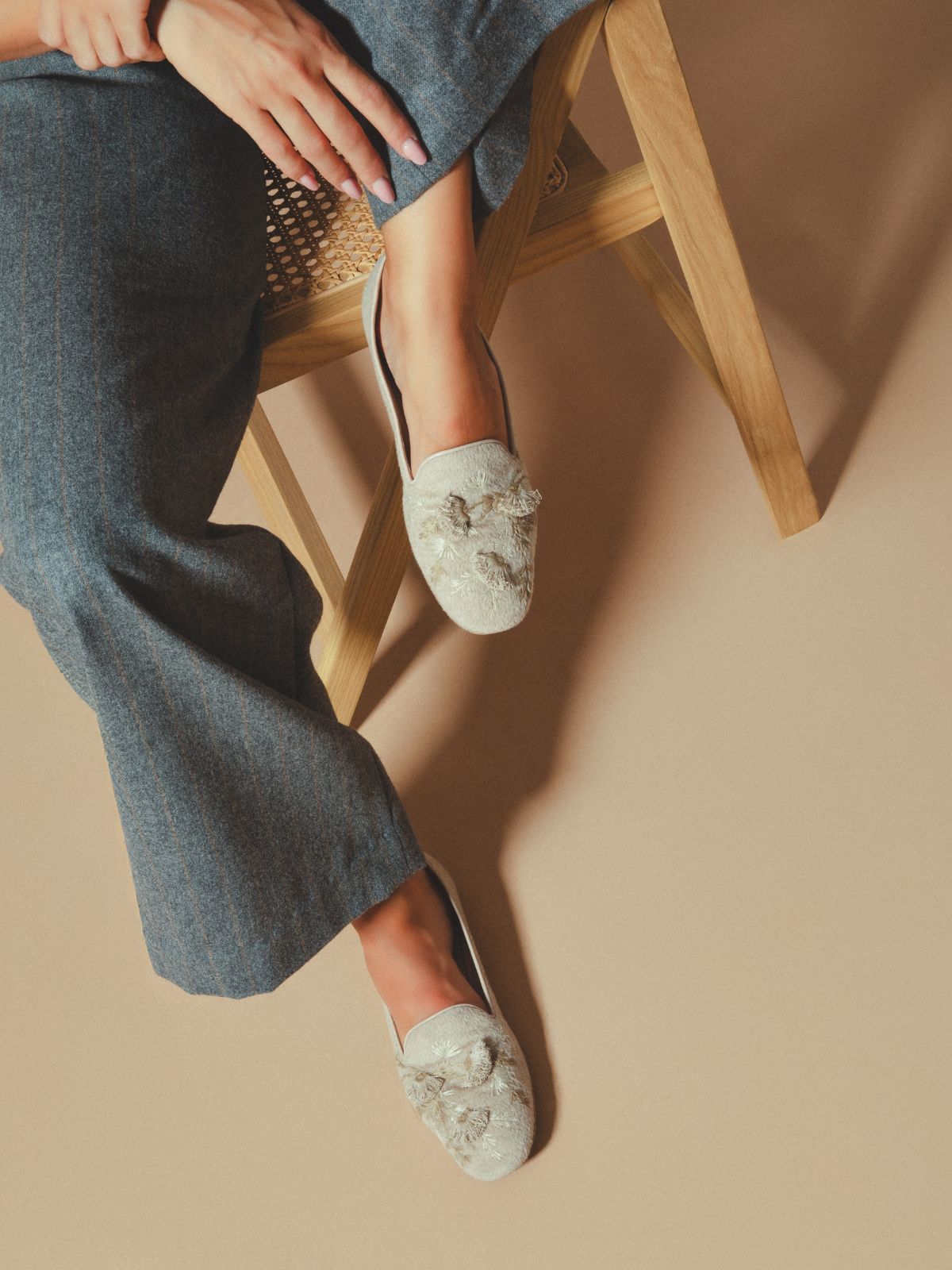 FLORA SMOKING SLIPPER BEIGE