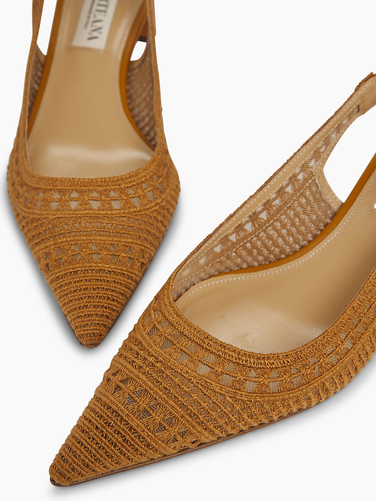 TRIESTE 35 SLINGBACK PUMP CAMEL