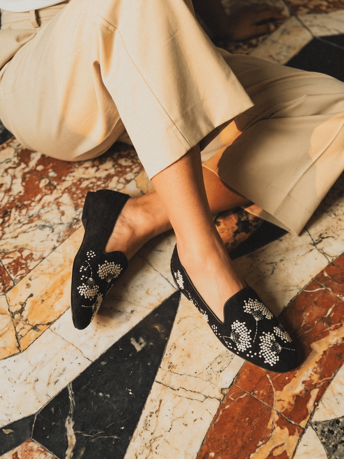 ALEA SMOKING SLIPPER BLACK