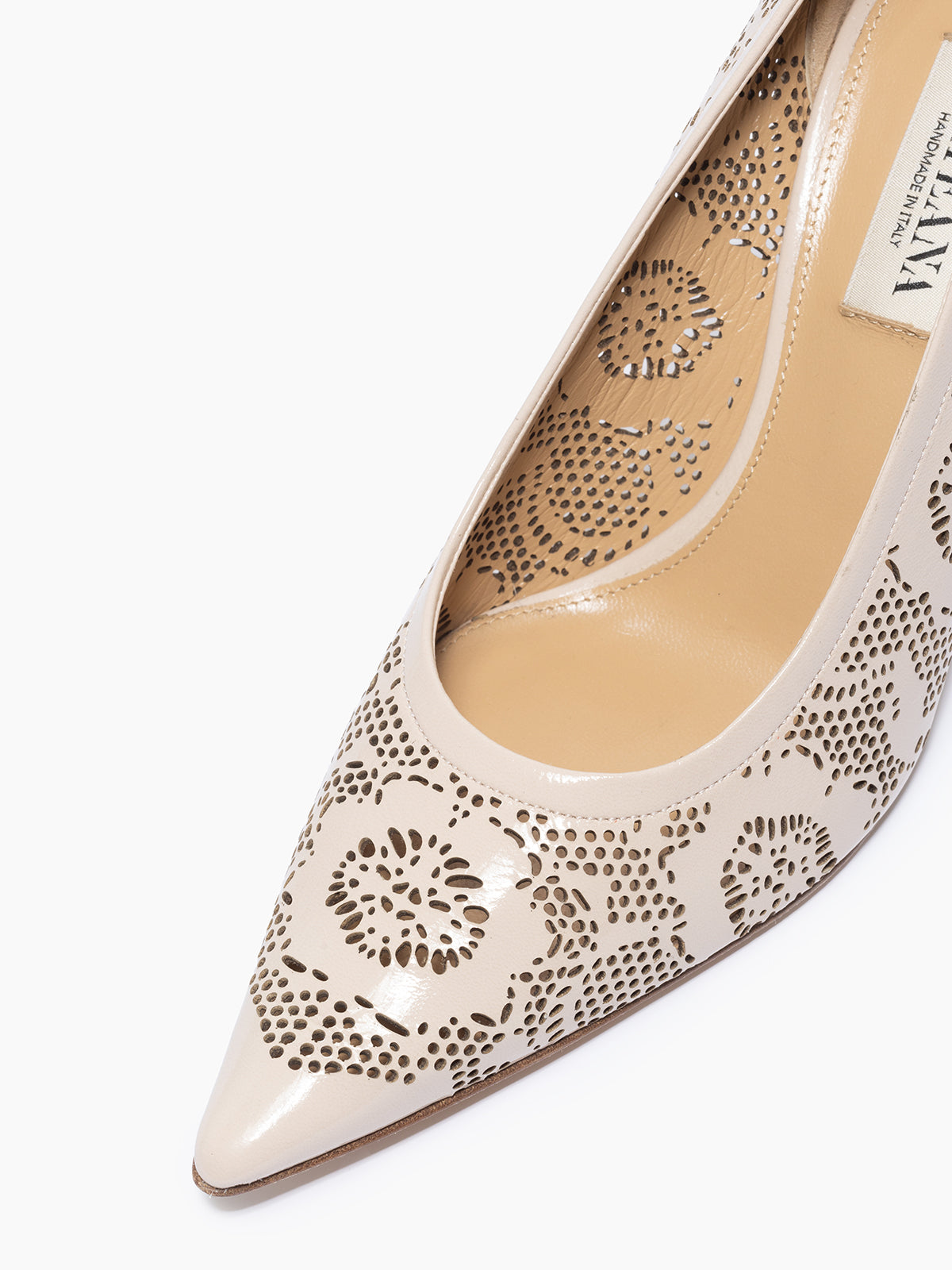 THALIA 75 PUMP SAND