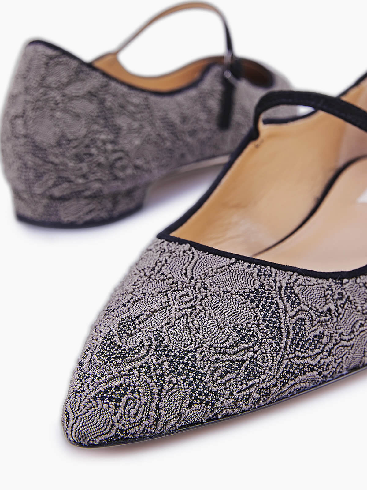 GENOVA FLAT MARY JANE TAUPE